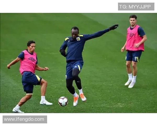 深度对话赵磊探讨足球人生与职业生涯的精彩瞬间与挑战 深度对话赵磊探讨足球人生与职业生涯的精彩瞬间与挑战